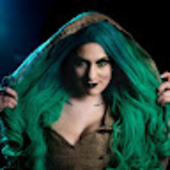 Meet your Posher, Alexandra - Picture 1 of 1